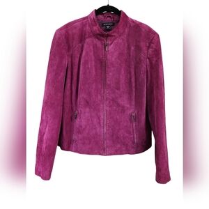 VALERIE STEVENS 100% leather suede jacket, Size XL, like new, magenta/purple